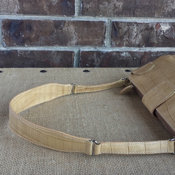 Abaco Croc Embossed Leather Bag - Picture 5 of 8